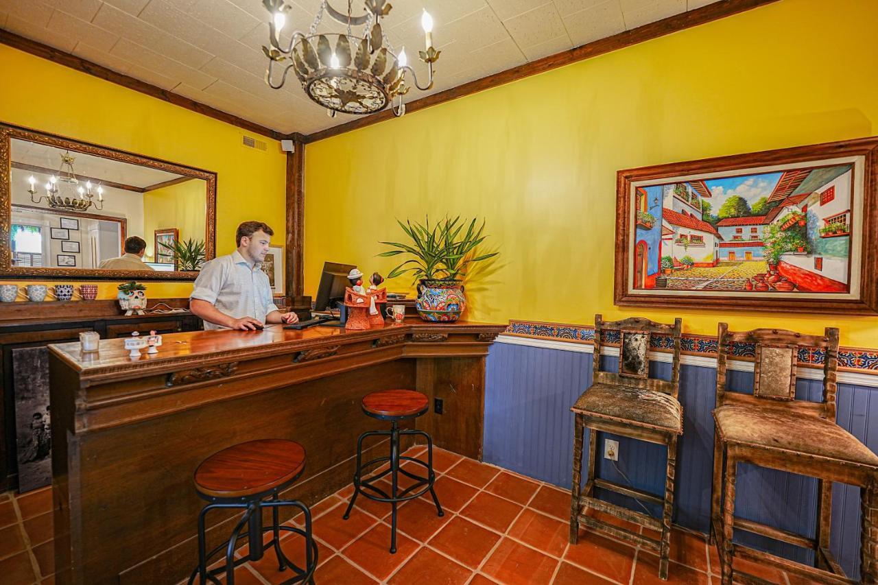 מילפורד La Posada מראה חיצוני תמונה